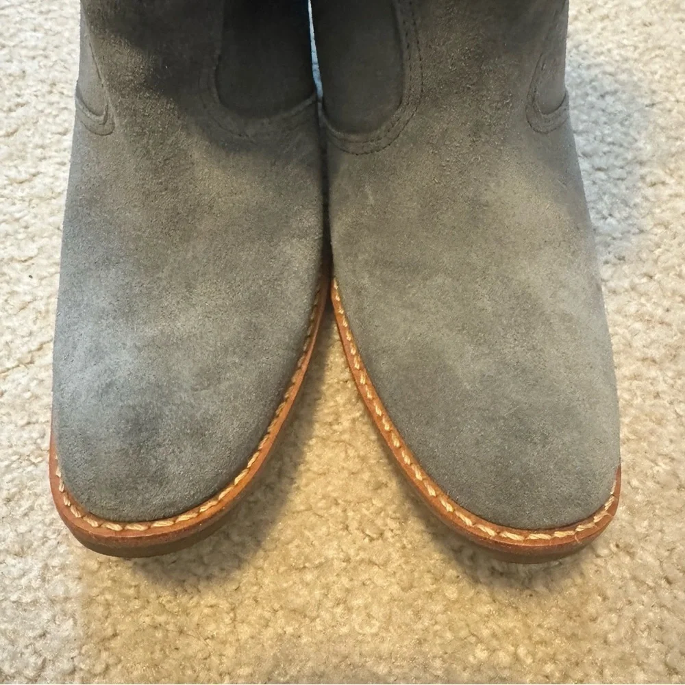 Matisse gray‎ suede heeled bootie
